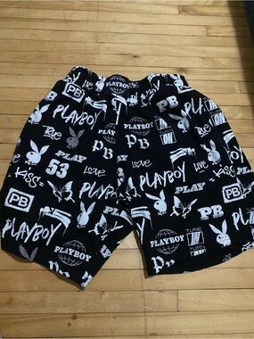 PLAYBOY Black & White All-Over Logo Shorts